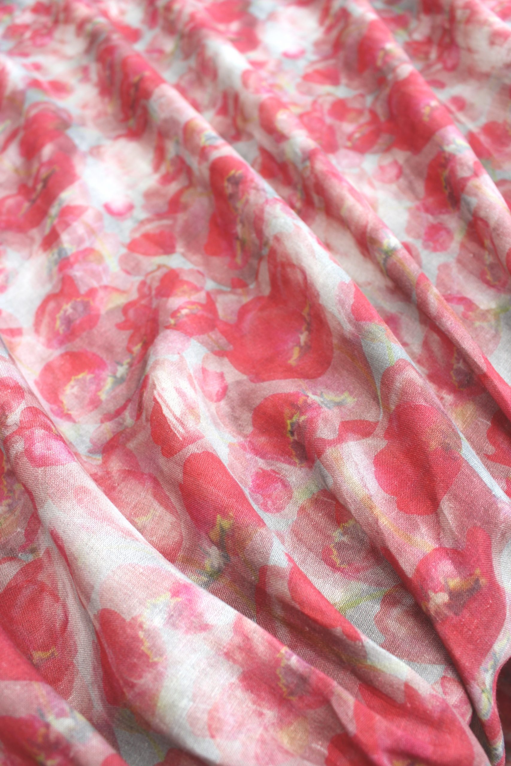 TULIPS-BERRY-RED-3