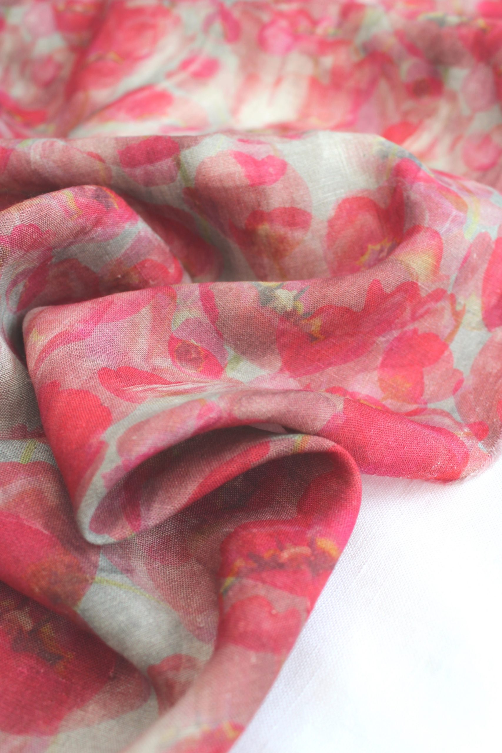 TULIPS-BERRY-RED-7